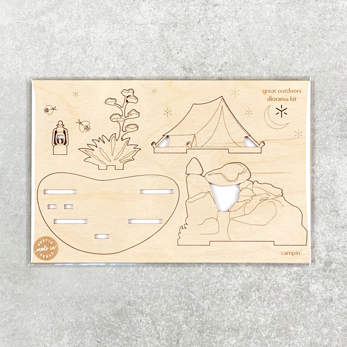 Campin&#39; Diorama Kit