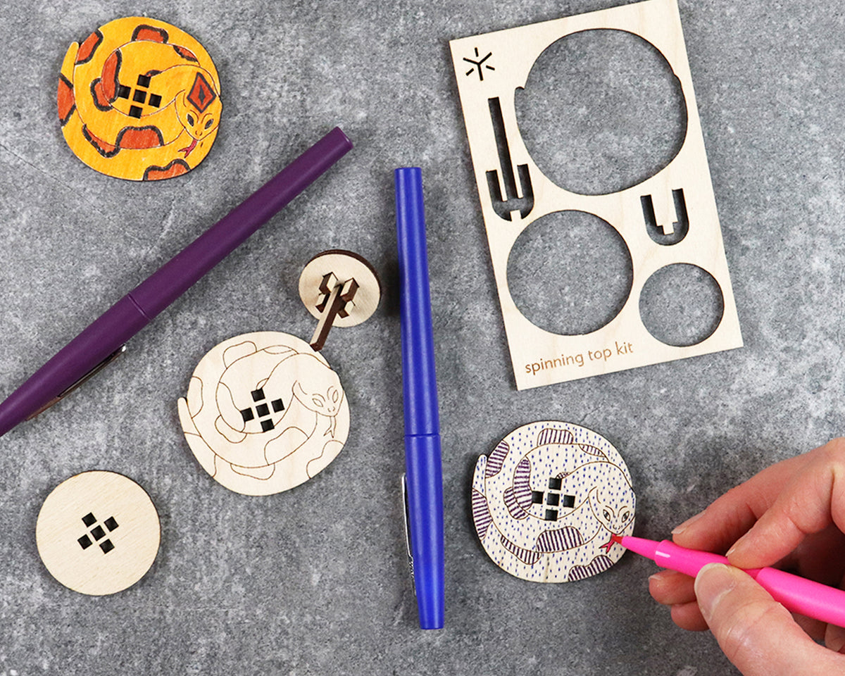 Snake Spinning Top Kit